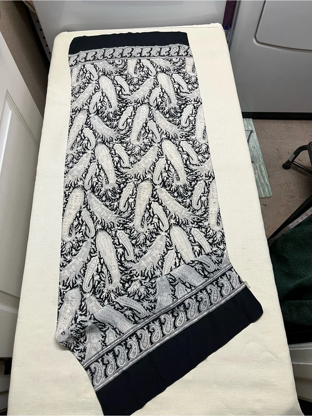 VTG Liberty London black ivory paisley scarf